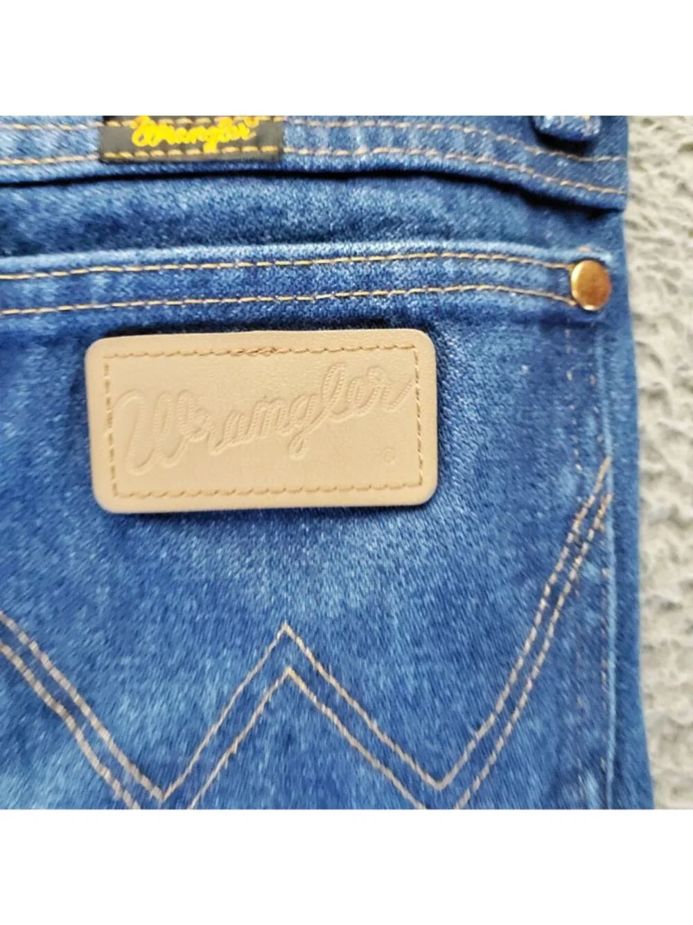 Wrangler straight leg
